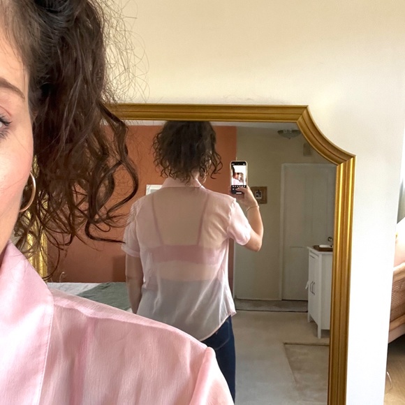 💝 Bubblegum Sheer Vintage Button Down 💝 - Picture 2 of 8